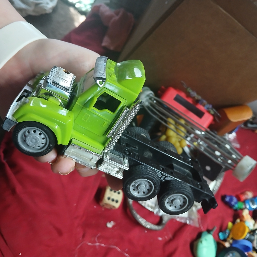 container truck from the Driven by Battat Micro Series. Green Semi No Trailer